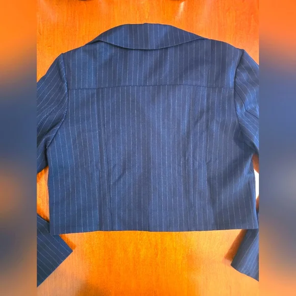 Amanda Uprichard Navy Cropped Jacket | NWT | Size Medium – Msrp $260 - Picture 15 of 16